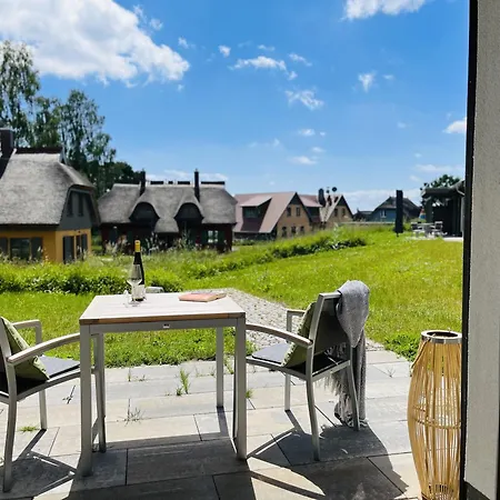 Lotta 29 Klein Stresow Ruegen By Ruyastay * 푸트버스