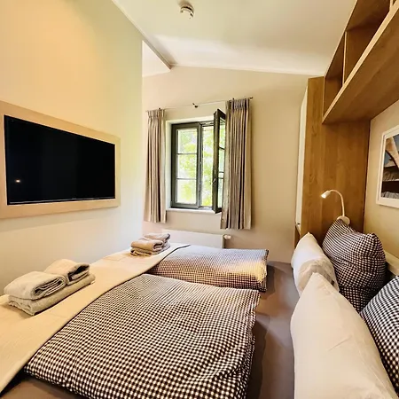 Lotta 29 Klein Stresow Ruegen By Ruyastay